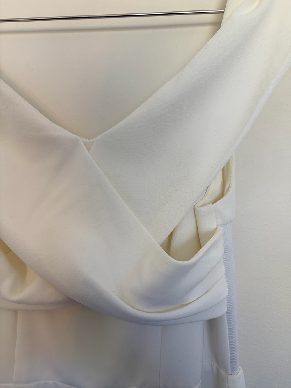 Gorgeous & Elegant H&M Off-Shoulder Jumpsuit in Crisp White - Picture 2 of 14
